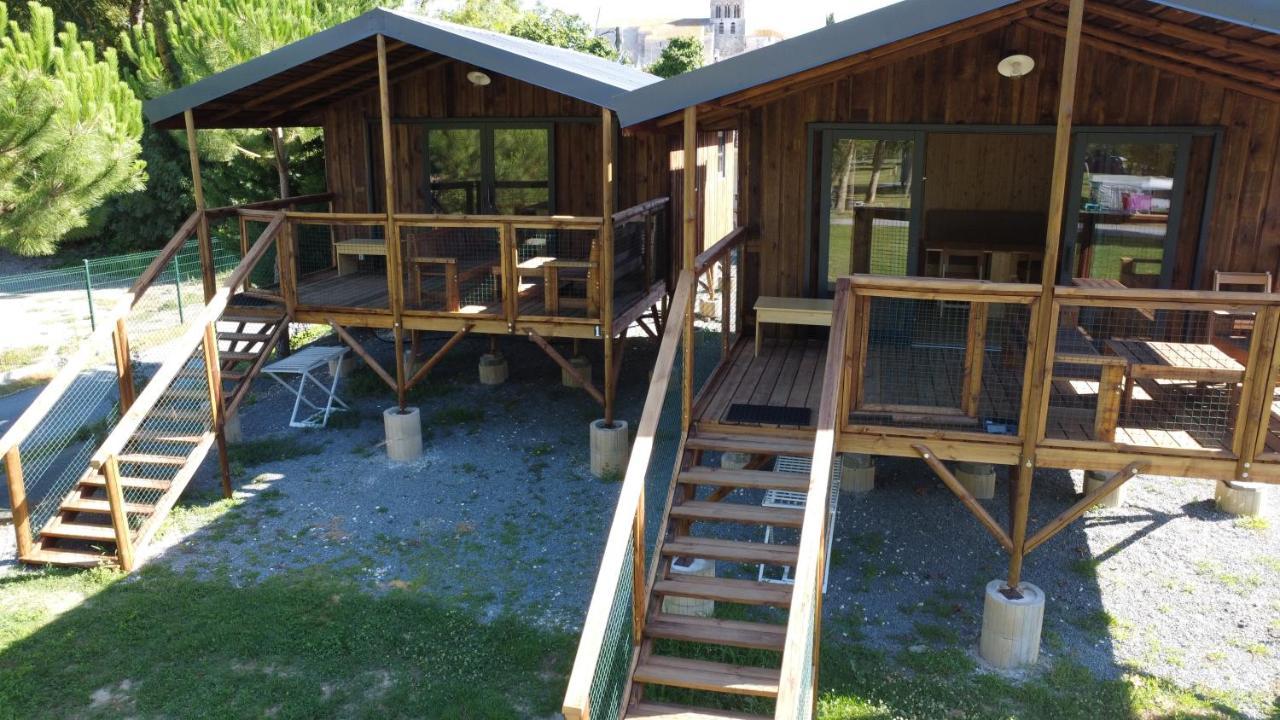 Camping Belle Riviere Chaniers Exterior photo