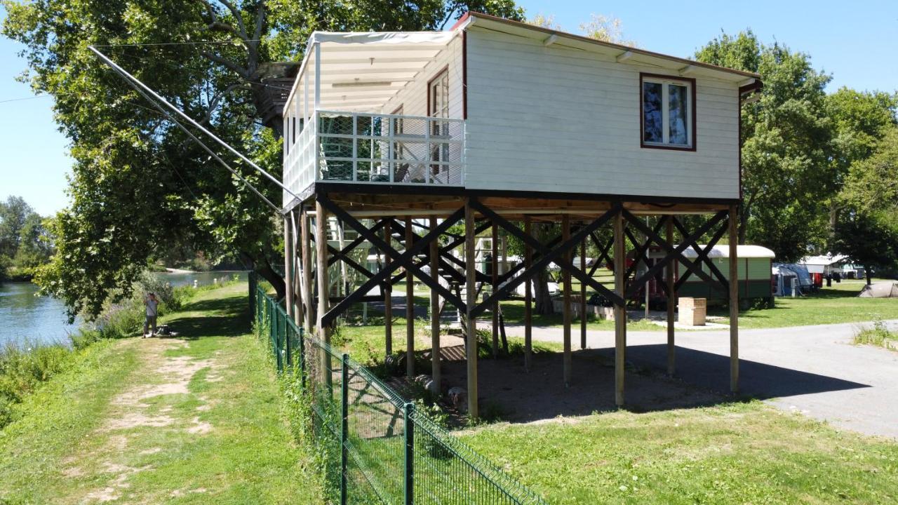 Camping Belle Riviere Chaniers Exterior photo